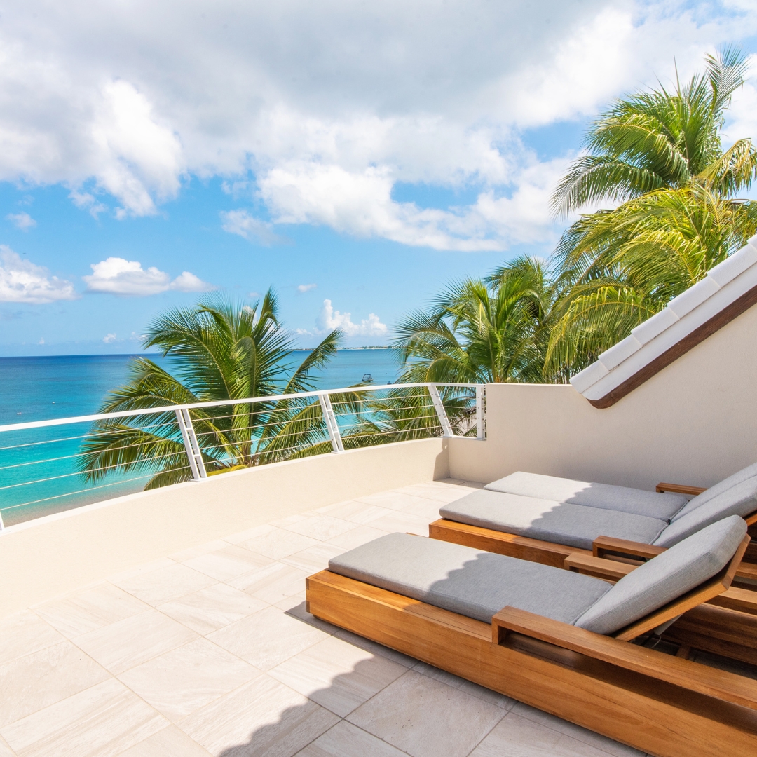 Spacious Accommodations - 5 Reasons Why Seascape Villa is the Perfect Tropical Escape - Seascape Villa - Cayman Islands - Seven Mile Beach