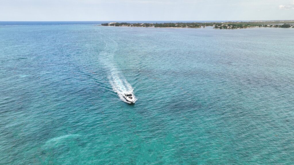 Seascape Villa Seven Mile Beach Private Vacation Rental Cayman Islands - Plan a Romantic Getaway in Grand Cayman - Boat Charter